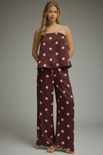 Load image into Gallery viewer, Polka dot wide leg pants featuring elast
