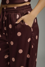 Load image into Gallery viewer, Polka dot wide leg pants featuring elast
