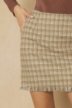 Load image into Gallery viewer, Tweed mini skirt featuring raw hem

