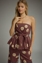Load image into Gallery viewer, Polka dot strapless top featuring self-t
