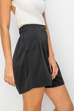 Load image into Gallery viewer, HIGH-WAIST BERMUDA SHORTS
