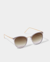 Load image into Gallery viewer, SANTORINI SUNGLASSES | Taupe Gradient
