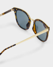 Load image into Gallery viewer, KATIE LOXTON PROVENCE SUNGLASSES | Tortoiseshell
