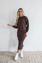 Load image into Gallery viewer, RIBBED SLIT MIDI SKIRT (Part of a set)
