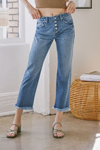 Load image into Gallery viewer, FRAY BOTTOM HIGH RISE STRAIGHT LEG
