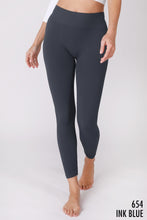 Load image into Gallery viewer, Nikibiki Ribbed high Wasited Leggings

